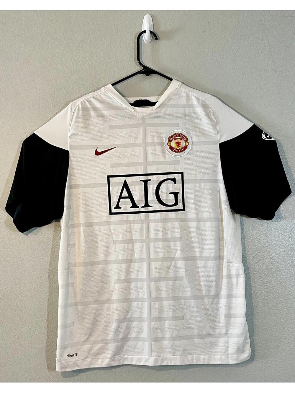 Nike Manchester United Jersey Mens L White Aig Short Sleeve Fit Dry Soccer EXC